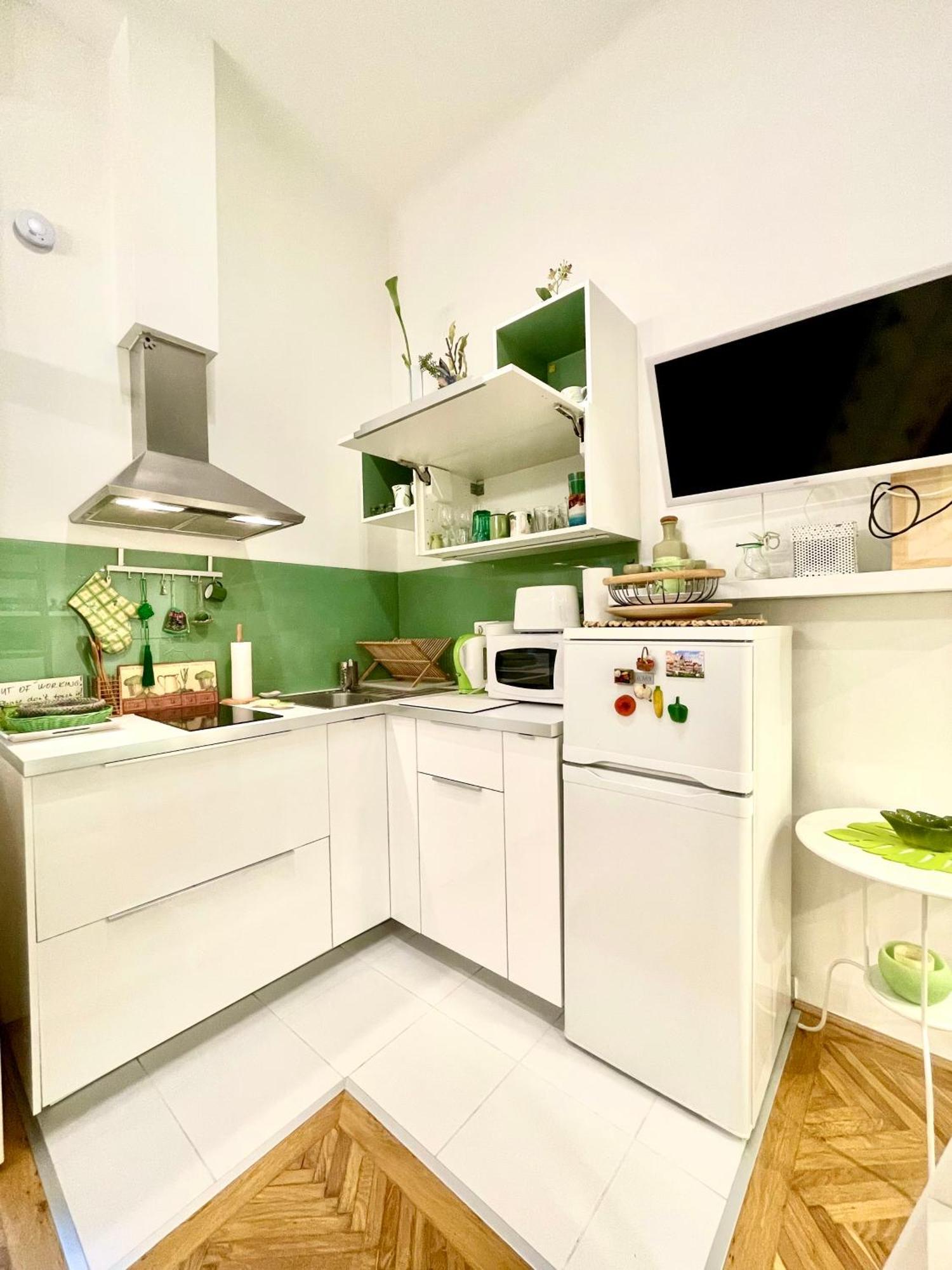 Green Pearl Apartment At St Stephen' S Basilica Budapest Luaran gambar