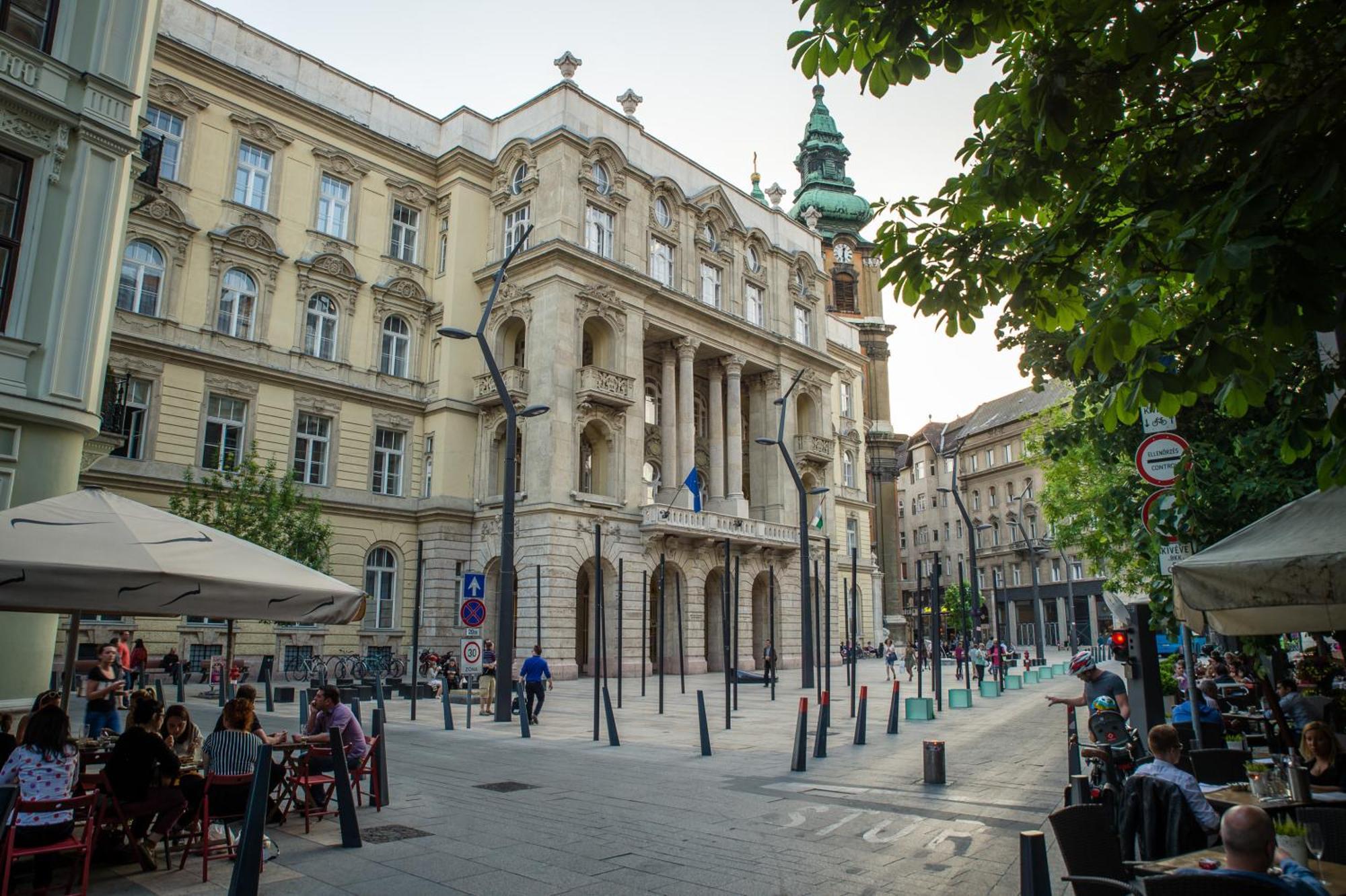 Green Pearl Apartment At St Stephen' S Basilica Budapest Luaran gambar