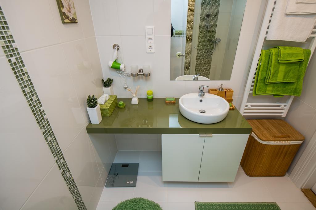 Green Pearl Apartment At St Stephen' S Basilica Budapest Bilik gambar